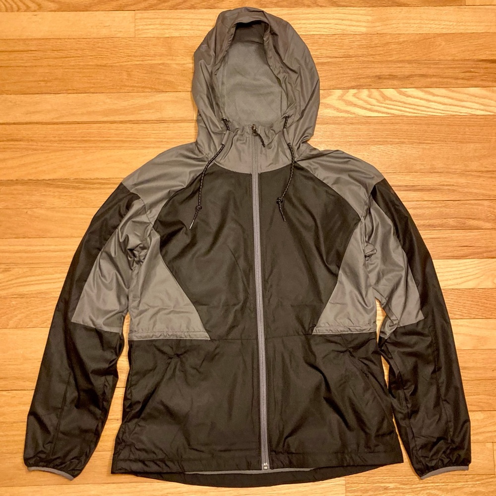 NWT Columbia Black and Grey Lined Windbreaker